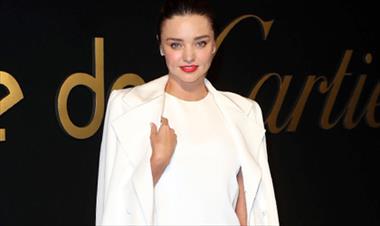 /vidasocial/miranda-kerr-se-une-a-leonardo-dicaprio-y-entrega-8-1-millones-de-dolares-en-joyas-a-la-justicia-estadounidense/55804.html