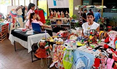 /vidasocial/conversatorios-en-el-bazar-mujeres-emprendedoras/75069.html