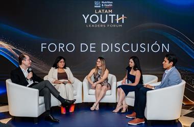 /vidasocial/nestle-impulsa-desde-panama-espacios-de-desarrollo-profesional-para-jovenes-profesionales-de-la-salud-en-latinoamerica/107247.html