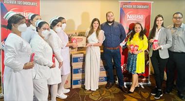 /vidasocial/donacion-de-chocolates-a-enfermeras-del-minsa-mes-internacional-del-chocolate/92947.html