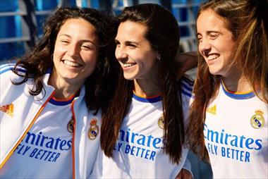 /deportes/llego-la-nueva-camiseta-de-real-madrid-para-la-temporada-21-22-/91813.html