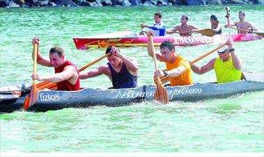 /deportes/realizada-carrera-en-las-aguas-del-canal-de-panama/74608.html