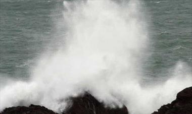 /vidasocial/se-esperan-olas-intensas-el-dia-de-hoy/69013.html