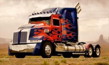 /cine/revelado-nuevo-diseno-de-optimus-prime-para-transformers-4/20336.html