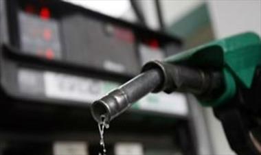 /vidasocial/panamenos-se-deben-preparar-para-las-subidas-en-el-combustible/77274.html