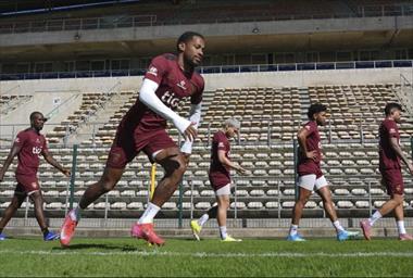 /deportes/panama-entrena-por-ultima-vez-en-ciudad-del-cabo-y-ya-esta-listo-para-su-amistoso-de-manana-ante-sudafrica/106737.html