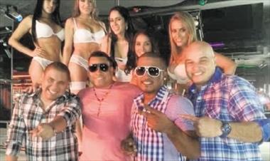 /musica/j-b-grabo-su-primer-video-musical-dama-de-la-noche-/16389.html