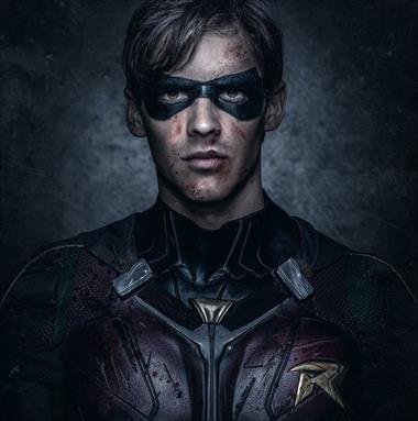 /cine/primeras-imagenes-de-robin-en-titans-/78766.html