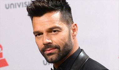 /vidasocial/ricky-martin-comparte-foto-con-eglentina-zingg-y-desata-rumores-de-que-esta-seria-la-madre-de-sus-hijos/57620.html