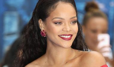 /spotfashion/-rihanna-tiene-un-nuevo-cambio-de-look-/59981.html