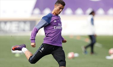 /deportes/cristiano-entrena-al-margen-mientras-que-bale-se-integra-al-grupo/41994.html