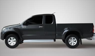 /vidasocial/ricardo-perez-introduce-el-toyota-hilux-extra-cab/17295.html