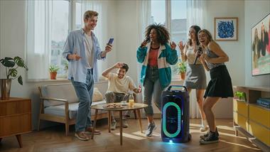 /zonadigital/samsung-lanza-una-nueva-sound-tower-en-ifa-2025-vive-tu-fiesta-inmersiva-con-sonido-avanzado-y-luces-personalizadas/106096.html