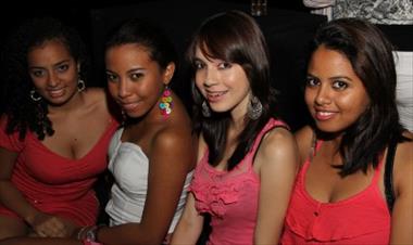 /vidasocial/fotos-quieres-pasarla-bien-ven-a-seis-/18500.html