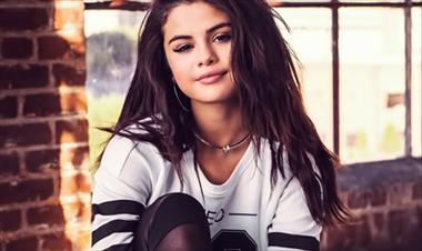 /vidasocial/selena-gomez-debuta-como-rostro-oficial-de-coach/55098.html