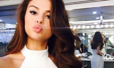 /vidasocial/la-doble-de-selena-gomez-que-vive-en-mexico/49044.html