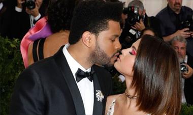 /vidasocial/la-madre-de-selena-gomez-dio-su-bendicion-para-seguir-su-romance/50160.html