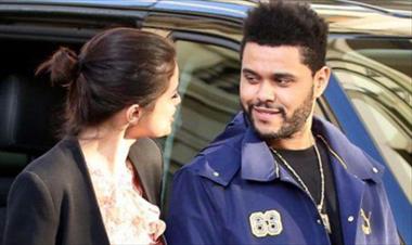 /vidasocial/selena-gomez-y-the-weeknd-son-perseguidos-por-fanaticos-en-brasil/46292.html