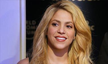 /vidasocial/shakira-demuestra-sus-dotes-de-baile-acostada-en-el-sillon/55178.html