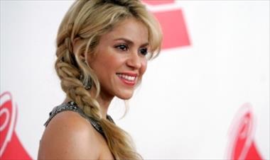 /spotfashion/shakira-lanzara-una-linea-de-sandalias-muy-chic/15316.html