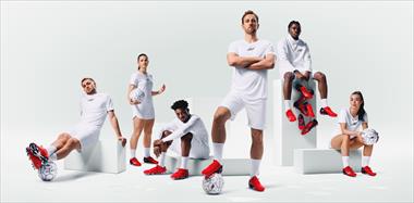 /deportes/skechers-football-presenta-el-nuevo-standout-pack/106569.html
