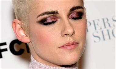 /spotfashion/el-smokey-eyes-se-intensifica-en-esta-temporada/49896.html