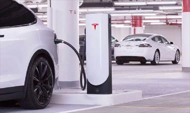 /zonadigital/tesla-anuncia-una-nueva-red-de-cargadores-para-las-ciudades/63489.html