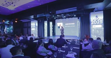 /zonadigital/tigo-business-reafirma-su-compromiso-con-la-transformacion-digital-en-el-evento-vision2025/105226.html