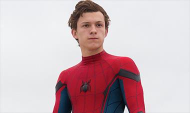 /cine/tom-holland-esta-avergonzado-por-saltarse-la-trilogia-original-de-star-wars-/47868.html