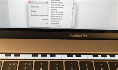 /zonadigital/la-touch-bar-de-la-macbook-pro-tiene-una-nueva-funcion-es-un-piano/37619.html