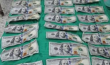 /vidasocial/una-mujer-se-trago-9-000-dolares-despues-de-pelear-con-su-ex-pareja/62784.html