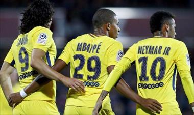 /deportes/se-estrena-el-ultimo-integrante-del-tridente-del-psg/63237.html