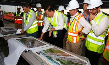 /vidasocial/juan-carlos-varela-realiza-recorrido-de-inspeccion-por-trabajos-de-construccion/56785.html