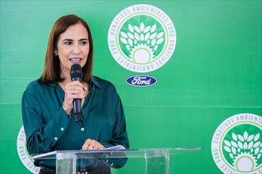 /vidasocial/gerente-de-comunicaciones-y-asuntos-publicos-de-ford-para-puerto-rico-centroamerica-y-el-caribe-es-exaltada-al-college-of-fellows-de-prsa/104953.html