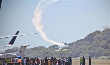 /vidasocial/aviones-se-tomaron-el-cielo-panameno/13004.html