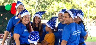 /vidasocial/samsung-llevo-alegria-navidena-a-ninos-en-ecuador-panama-y-guatemala-a-traves-de-su-voluntariado-corporativo/105212.html
