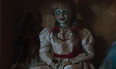 /cine/warner-bros-anuncia-que-annabelle-vuelve-a-casa/86727.html