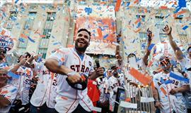 VIDEO: Pelotero Se compromete tras victoria de Los Astros en Serie Mundial