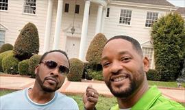 Nicky Jam, Will Smith y Ronaldinho patean balones