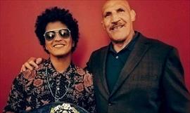 Bruno Mars no sabe cmo manejar las redes sociales