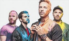 Chris Martin exhort a sus fanticos a rezar por Venezuela