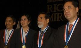 Realizan homenaje a Ral Leis con el estreno de la obra El Puente en Teatro Nacional de Panam