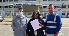 Remueven embarcacin que qued encallada cerca del corredor sur