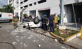 Un herido tras un vuelco en la Va Transistmica