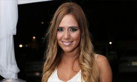 Gabriela Moreno Esperamos con amor a nuestro beb