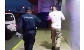 Encuentran feto de siete meses dentro de una bolsa negra