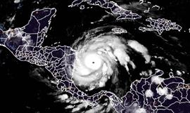 Huracn Iota ya es categora 5 y podra tocar tierra en las prximas horas