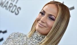 Jennifer Lopez y Versace la combinacin de xito del Super Bowl