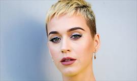 Katy Perry sorprendi a una pareja recin casada en su fiesta de boda