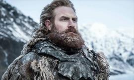 Tormund enloquece las redes con esta foto sin su barba